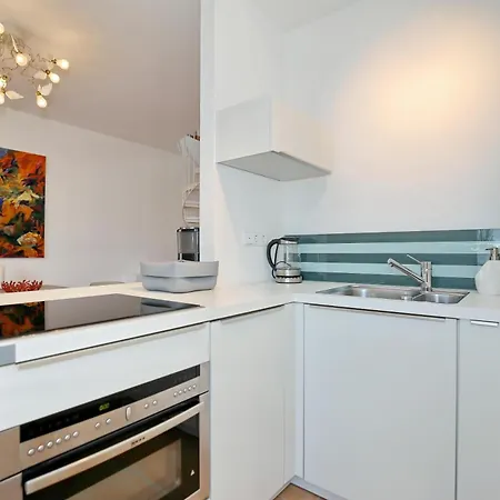 Strandstrasse 14 15 Apartment Kuehlungsborn